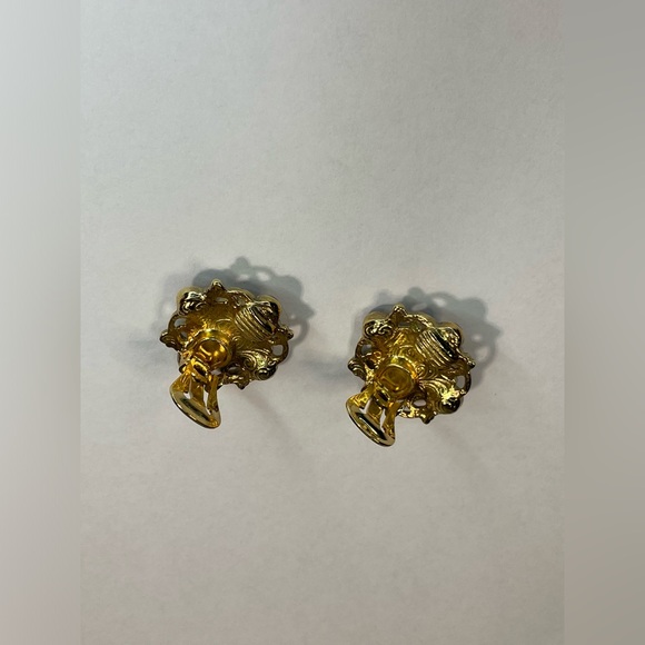 1960s Purple Lilac Foil Back Glass Pin Clip On Earrings Vintage Jewelry - Picture 3 of 3